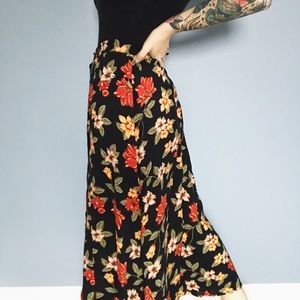 Vintage sag harbor floral button down maxi skirt